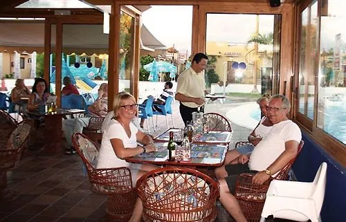 Bungalows Parque Bali Con Aire Acondicionado Maspalomas  Spain